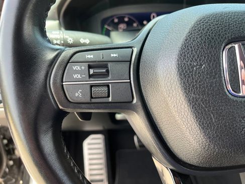Used 2023 Honda Accord Sport image 22