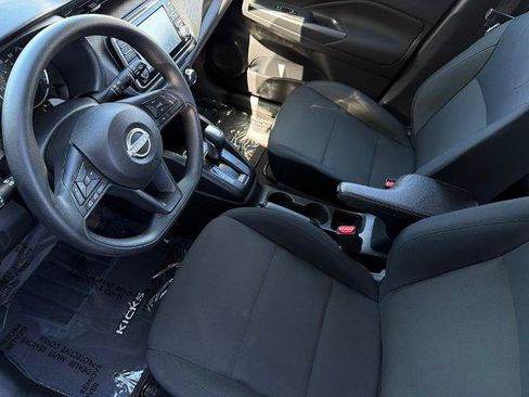 Certified 2025 Nissan Kicks Play S FWD image 16