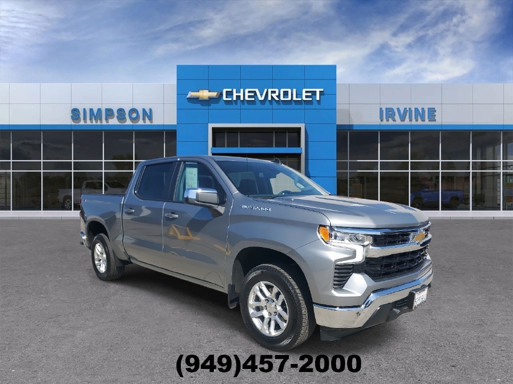 Used 2026 Chevrolet Silverado 1500 LT w/ Protection Package RWD image 2