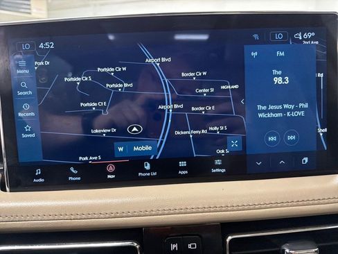 Used 2022 Lincoln Nautilus Reserve w/ Equipment Group 201A image 25