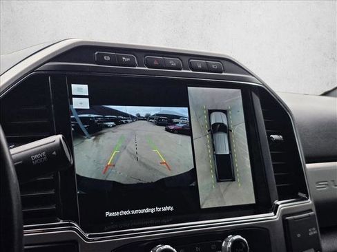 Used 2022 Ford F250 Platinum w/ Tremor Off-Road Package image 25