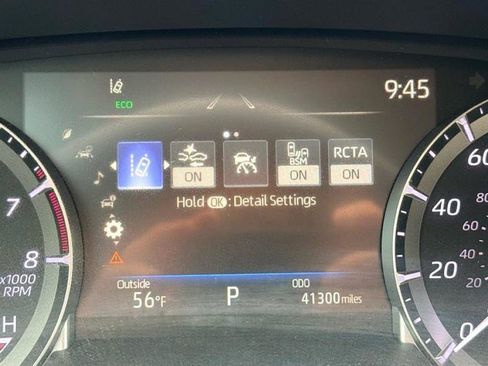 Used 2022 Toyota Highlander XLE image 44