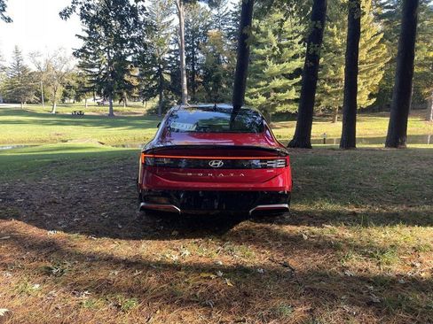 New 2026 Hyundai Sonata Limited image 3