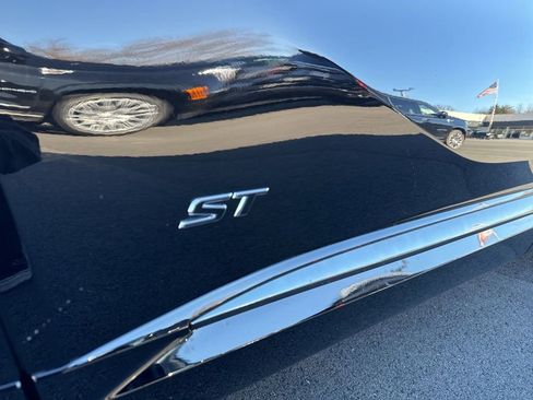 New 2025 Buick Envision Sport Touring image 36