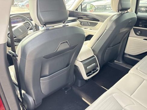 New 2026 Lincoln Nautilus Reserve w/ Jet Appearance Package AWD/4WD image 15
