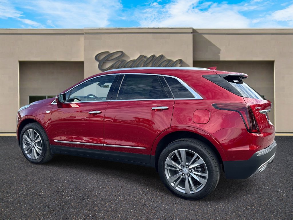 New 2026 Cadillac XT5 Premium Luxury w/ Driver Assist Package FWD image 5