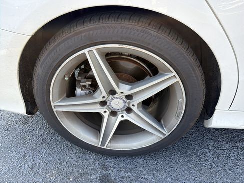 Used 2016 Mercedes-Benz C 300 Sedan image 8