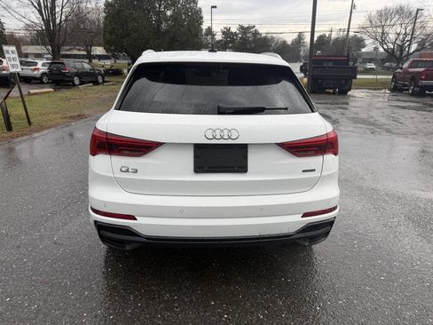 Used 2021 Audi Q3 2.0T Premium w/ Convenience Package AWD/4WD image 4