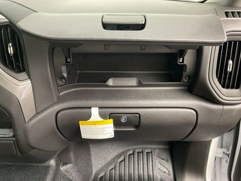 New 2025 Chevrolet Silverado 1500 W/T image 25