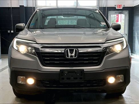 Used 2017 Honda Ridgeline RTL-T image 2