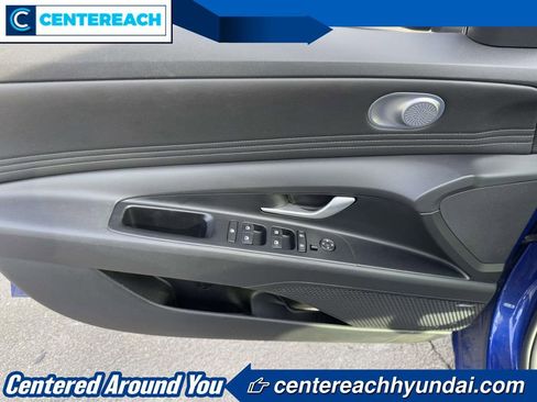 Used 2022 Hyundai Elantra Limited FWD image 14