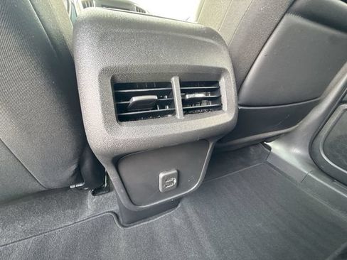 Certified 2023 GMC Terrain SLE w/ Driver Convenience Package AWD/4WD image 21