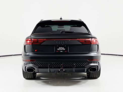 Used 2025 Audi RS Q8 performance AWD/4WD image 4