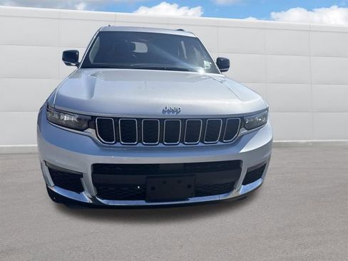 Used 2025 Jeep Grand Cherokee L Limited AWD/4WD image 15