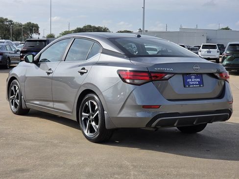Used 2025 Nissan Sentra SV w/ All-Weather Package FWD image 7
