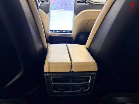 Used 2012 Tesla Model S Signature Performance RWD image 18