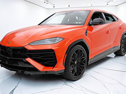 Used 2025 Lamborghini Urus SE