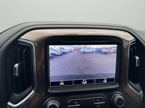 Used 2021 Chevrolet Silverado 1500 High Country AWD/4WD image 13