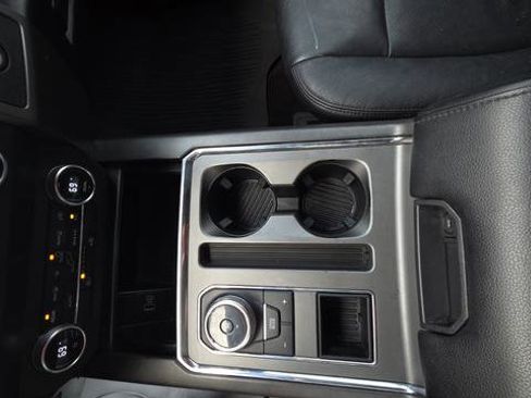 Used 2020 Ford Expedition Max XLT w/ Cargo Package image 38