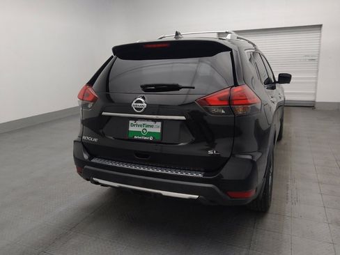 Used 2017 Nissan Rogue SL w/ SL Premium Package FWD image 7