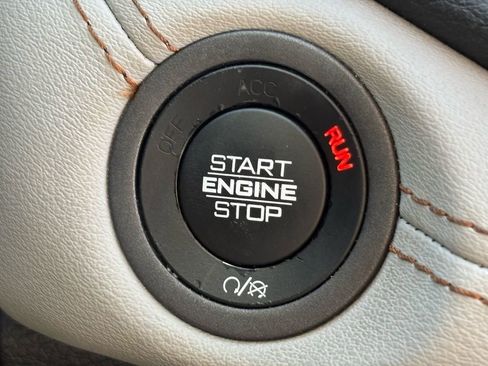 Used 2022 Dodge Durango R/T image 26