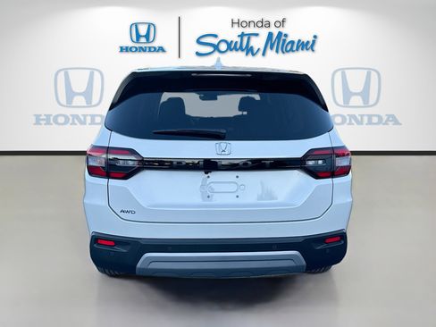 New 2025 Honda Pilot EX-L image 6