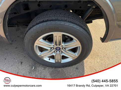 Used 2019 Ford F150 Lariat w/ Equipment Group 502A Luxury AWD/4WD image 29