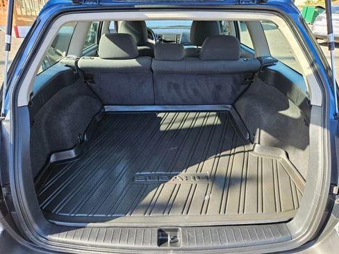 Used 2008 Subaru Outback 2.5i image 8