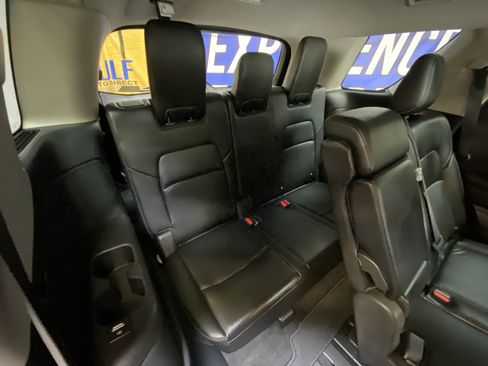 Used 2024 Nissan Pathfinder SL image 29