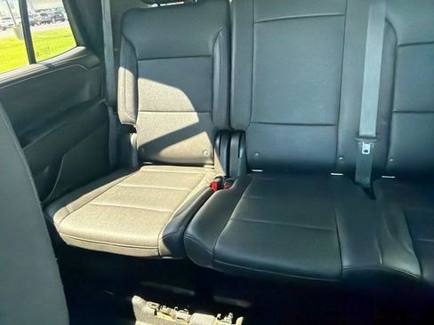 Used 2021 Chevrolet Tahoe 4WD w/ Remote Keyless Entry Package image 29