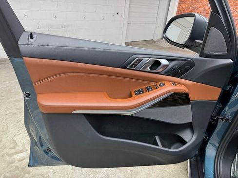 Certified 2024 BMW X5 xDrive40i w/ Executive Package image 10