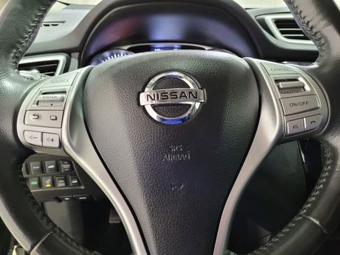 Used 2015 Nissan Rogue SL image 29