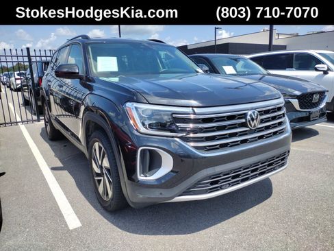 Used 2026 Volkswagen Atlas SE FWD image 1