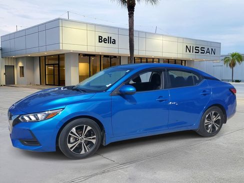 Used 2023 Nissan Sentra SV w/ All-Weather Package FWD image 2