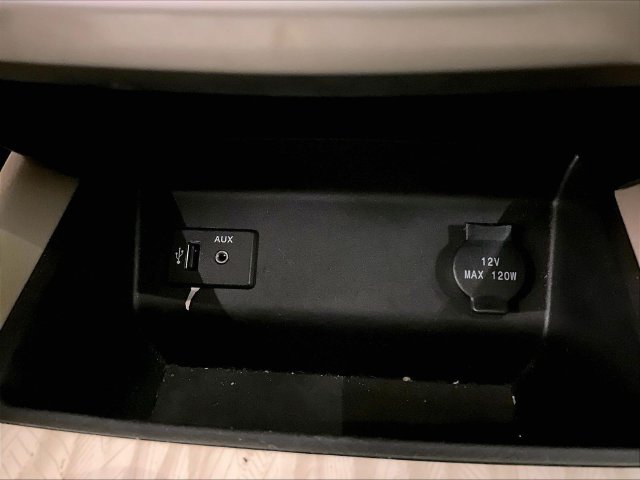 Used 2016 Nissan Altima 2.5 SL w/ 2.5 Technology Package FWD image 31