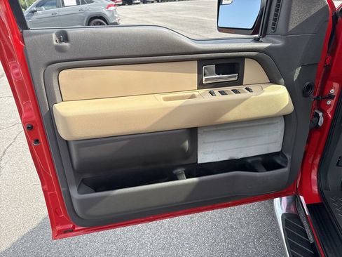 Used 2013 Ford F150 XLT w/ Mid Equipment Group AWD/4WD image 19
