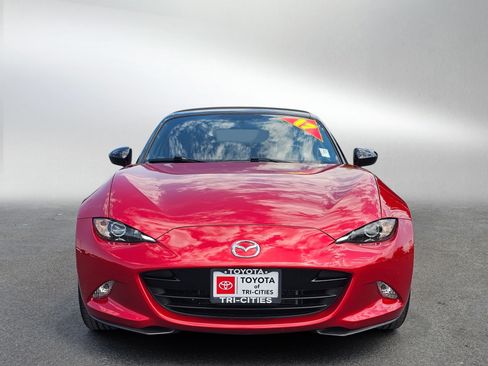 Used 2017 MAZDA MX-5 Miata Sport RWD image 35