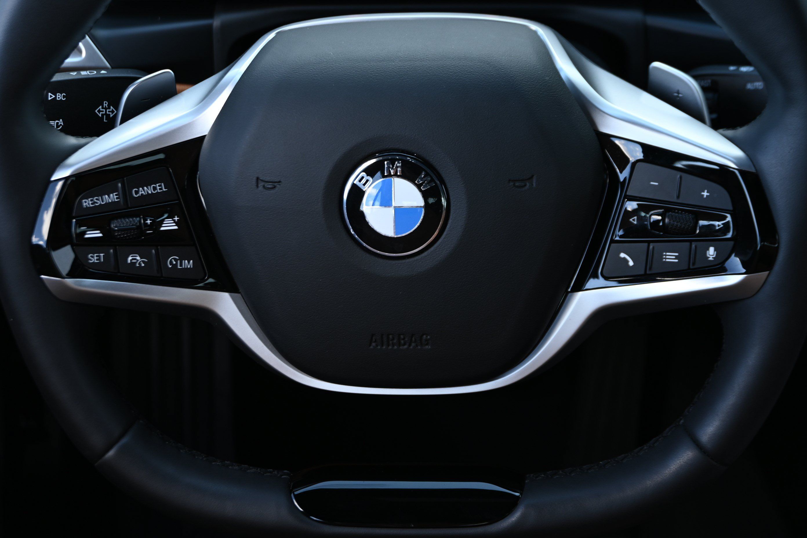 Certified 2025 BMW 330i Sedan RWD image 31