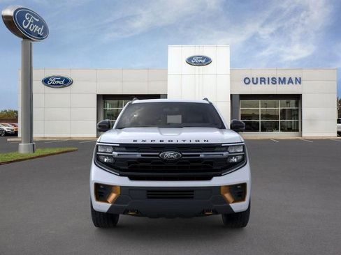 New 2026 Ford Expedition Tremor image 2