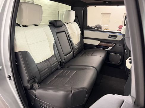Used 2023 Toyota Tundra Capstone AWD/4WD image 40