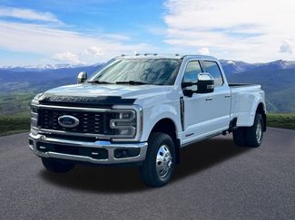Used 2024 Ford F350 Lariat w/ Lariat Ultimate Package AWD/4WD video 1