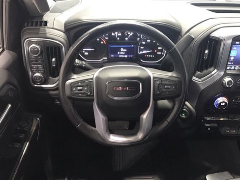 Certified 2022 GMC Sierra 1500 SLT w/ Driver Alert Package I AWD/4WD image 28