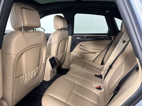 Certified 2023 Porsche Macan Turbo AWD/4WD image 26
