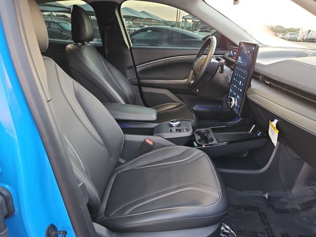 Used 2023 Ford Mustang Mach-E Premium RWD image 17