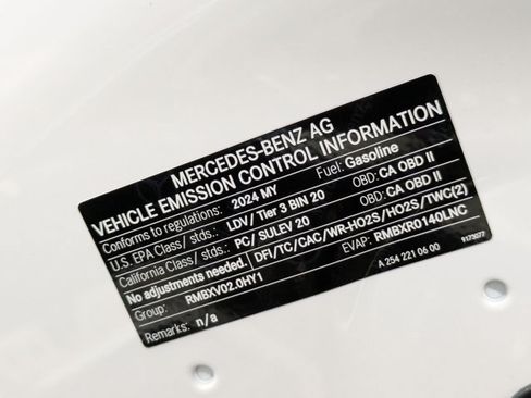 Used 2024 Mercedes-Benz C 300 Sedan image 24