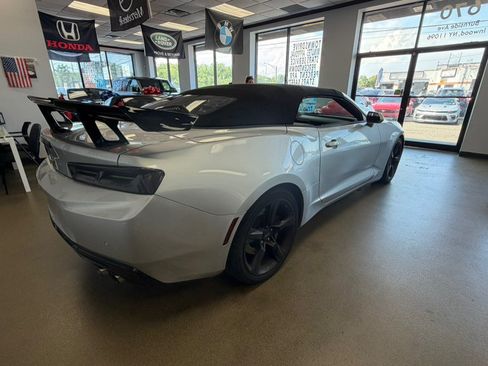 Used 2018 Chevrolet Camaro SS RWD image 53