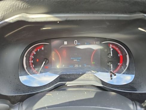 Used 2023 Toyota RAV4 XLE image 16