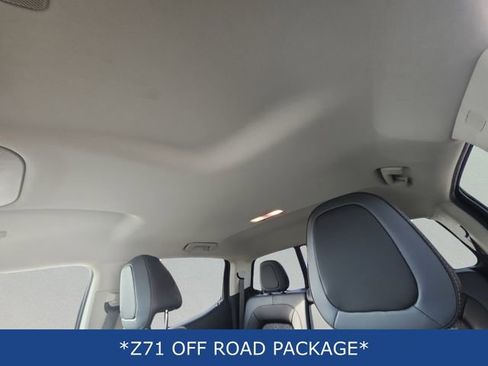 Used 2022 Chevrolet Colorado Z71 image 13