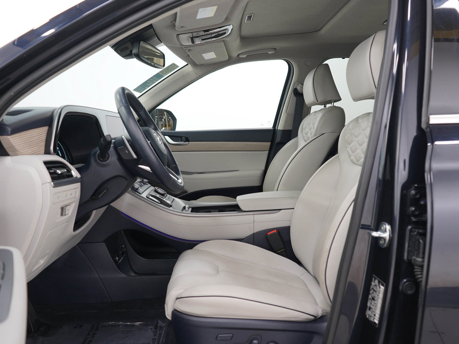 Used 2022 Hyundai Palisade Limited w/ Winter Package AWD/4WD image 22