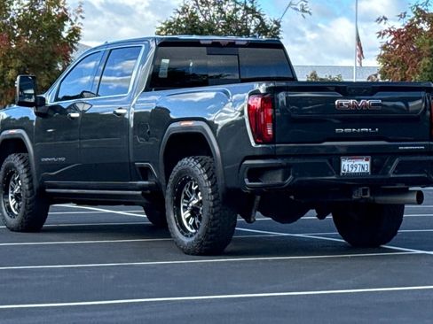 Used 2022 GMC Sierra 2500 Denali w/ Denali Ultimate Package image 7